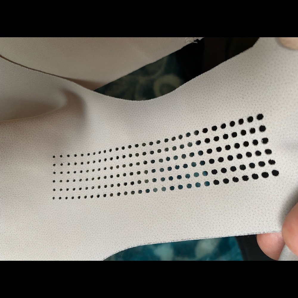 Sports bras, Reebok Pure Move Motion Sense - Picture 6 of 8